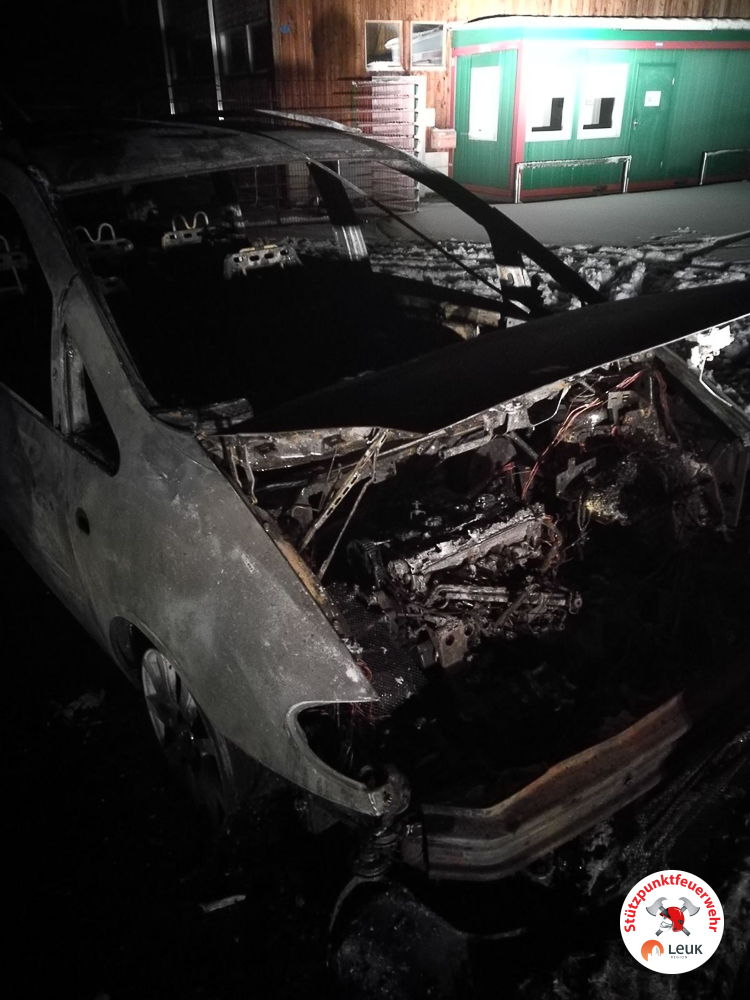 Fahrzeugbrand Brentjong